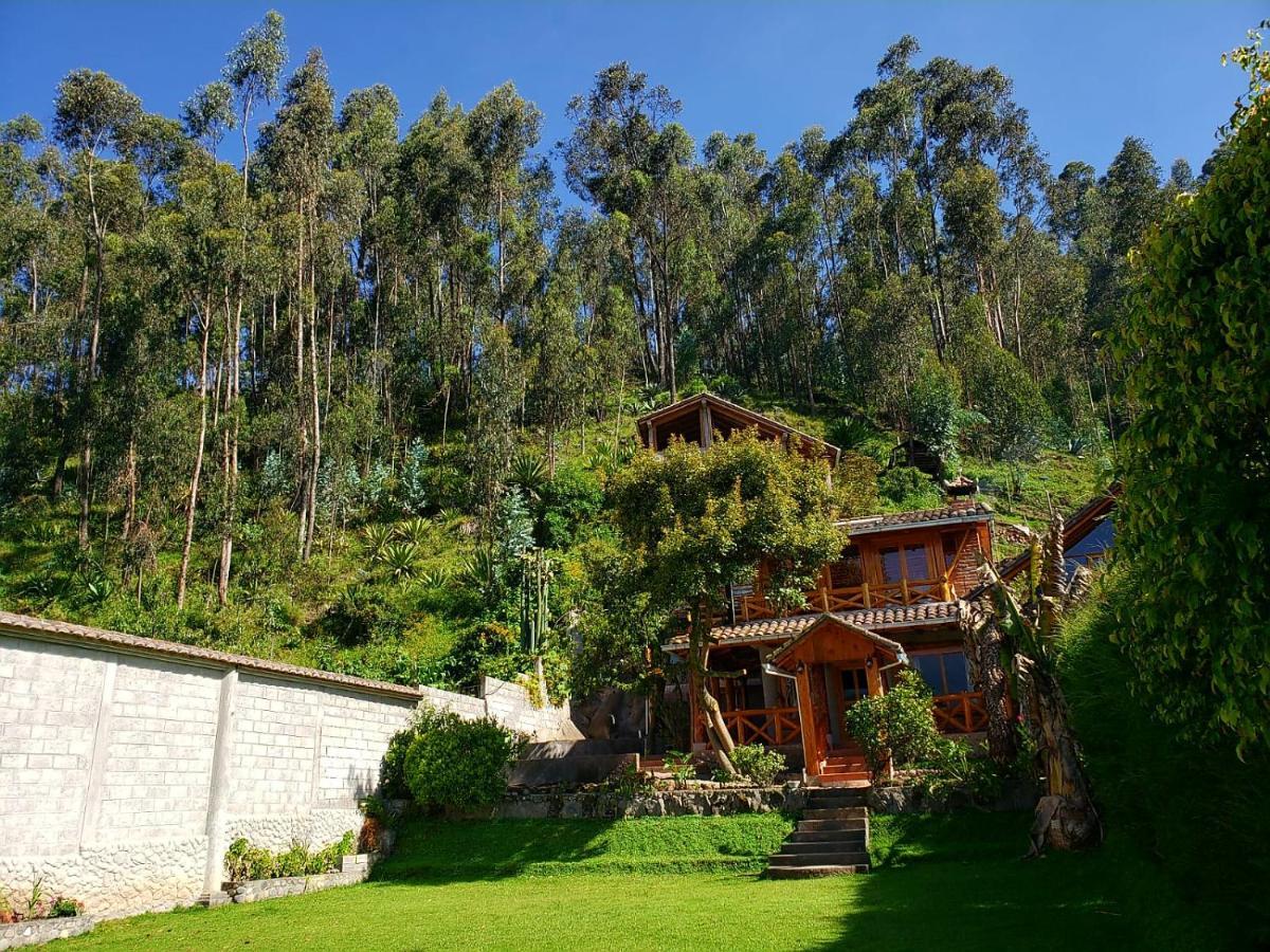 Atallaro Hospedaje Otavalo Eksteriør bilde
